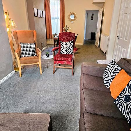 3 Bedroom-5 Beds Newland Ave King'S Palace Leisure-Contractor-Heart Of Hull Amenities Кінгстон-апон-Галл Екстер'єр фото