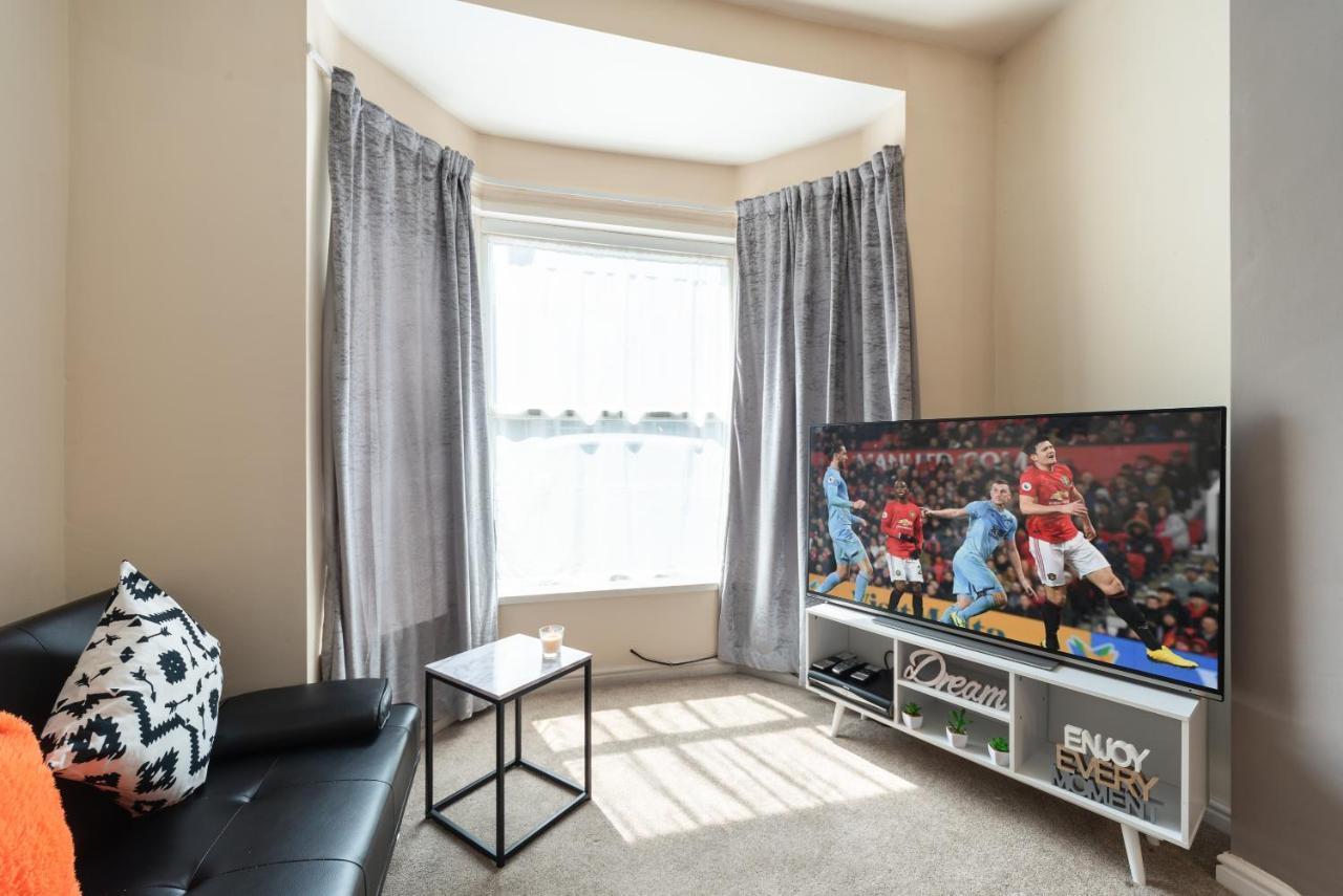 3 Bedroom-5 Beds Newland Ave King'S Palace Leisure-Contractor-Heart Of Hull Amenities Кінгстон-апон-Галл Екстер'єр фото