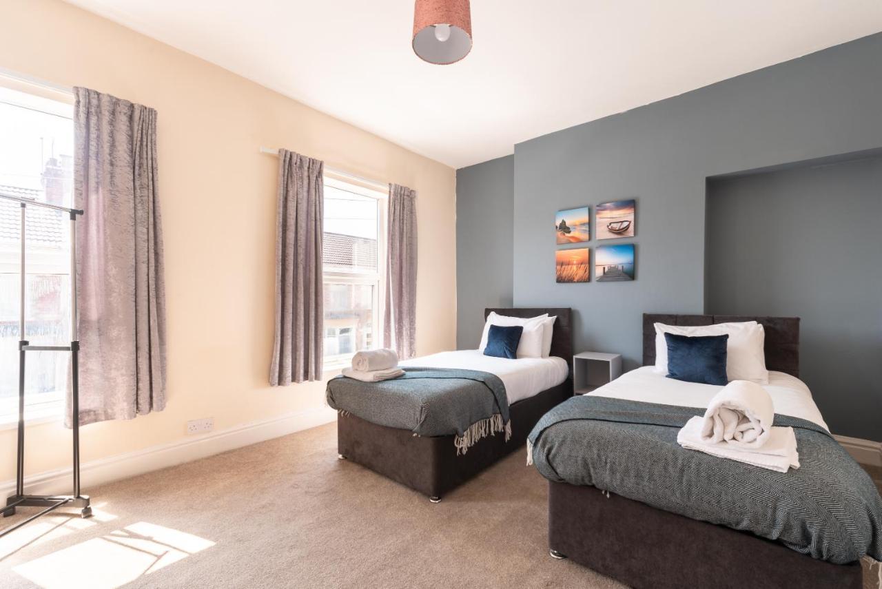 3 Bedroom-5 Beds Newland Ave King'S Palace Leisure-Contractor-Heart Of Hull Amenities Кінгстон-апон-Галл Екстер'єр фото