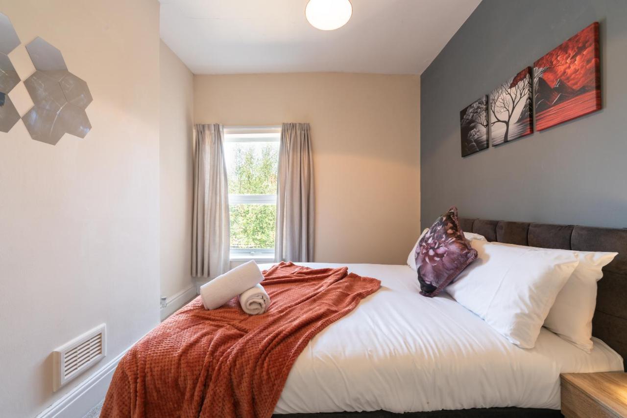 3 Bedroom-5 Beds Newland Ave King'S Palace Leisure-Contractor-Heart Of Hull Amenities Кінгстон-апон-Галл Екстер'єр фото