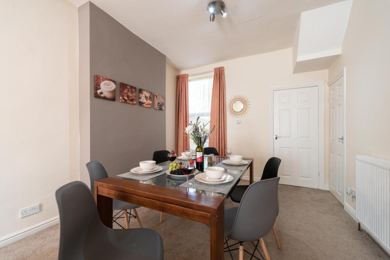3 Bedroom-5 Beds Newland Ave King'S Palace Leisure-Contractor-Heart Of Hull Amenities Кінгстон-апон-Галл Екстер'єр фото